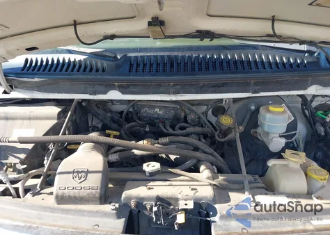 2000 Dodge Ram Van 1500 Conversion z USA, uszkodzony, nr VIN 2B6HB11Z8YK145656